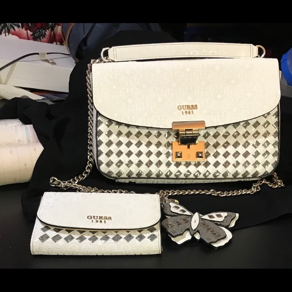 Guess Handbag & Small wallet, 1981 Butterfly Coll - Picture 3 of 8
